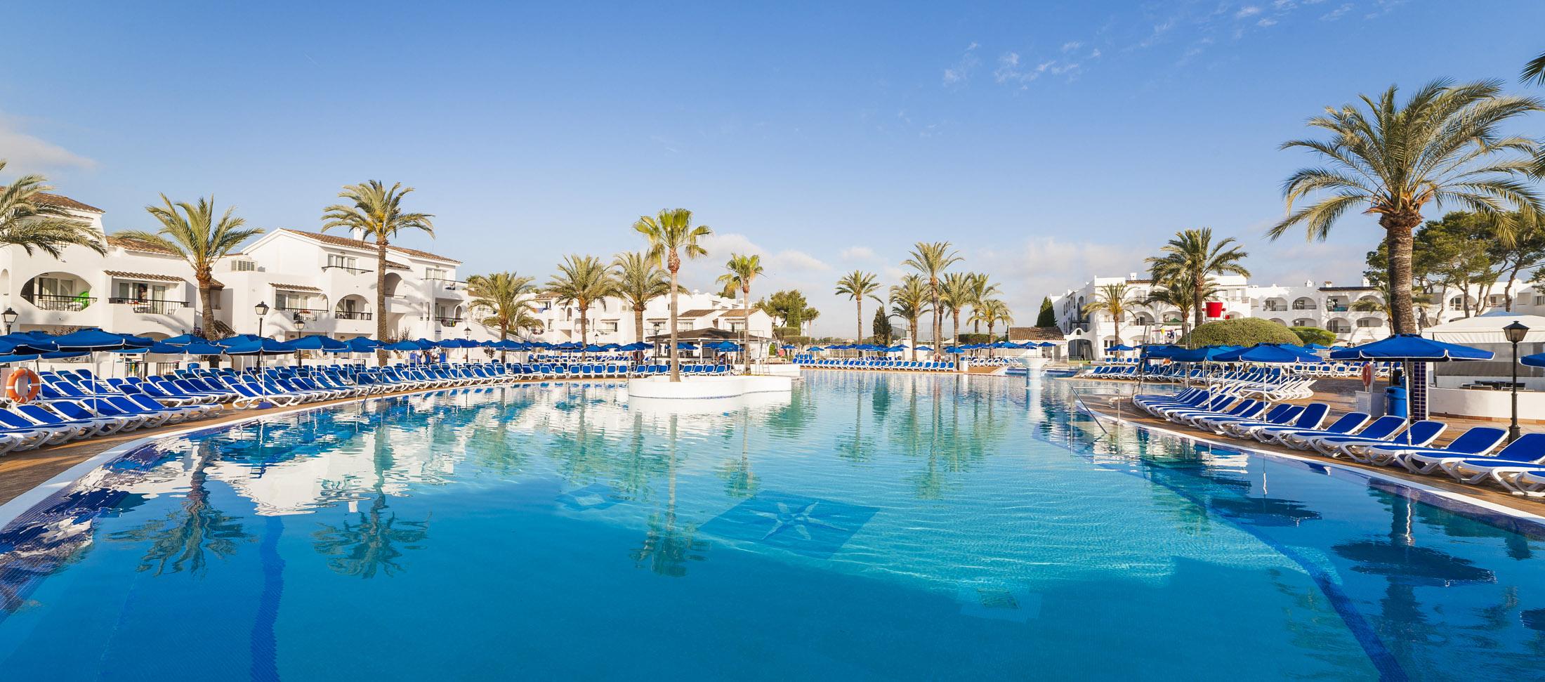 Globales Bouganvilla Aparthotel 3*