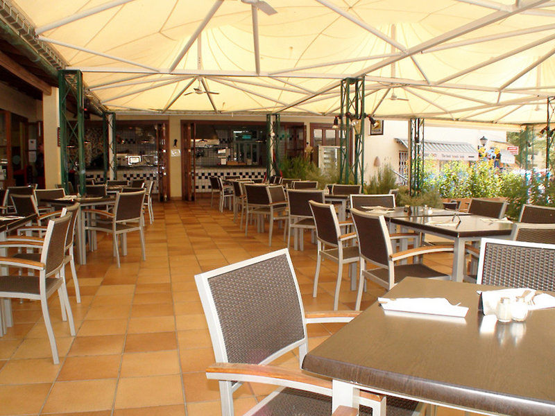 Globales Bouganvilla Aparthotel