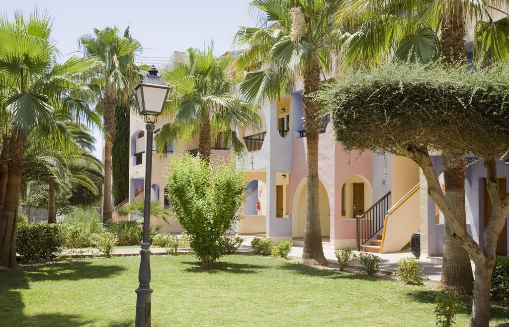 Globales Bouganvilla Aparthotel Sa Coma (Mallorca)