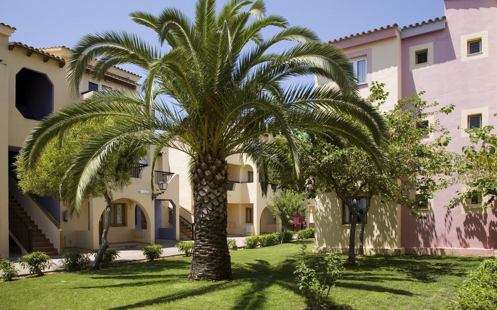 Aparthotel Globales Bouganvilla 3*